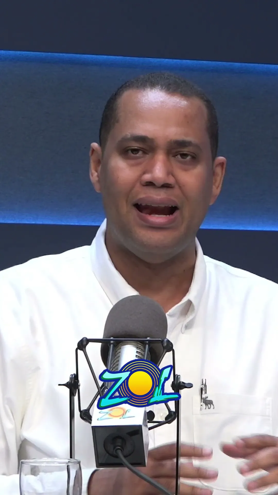 22 MIL MILONES CARGADO A 4%