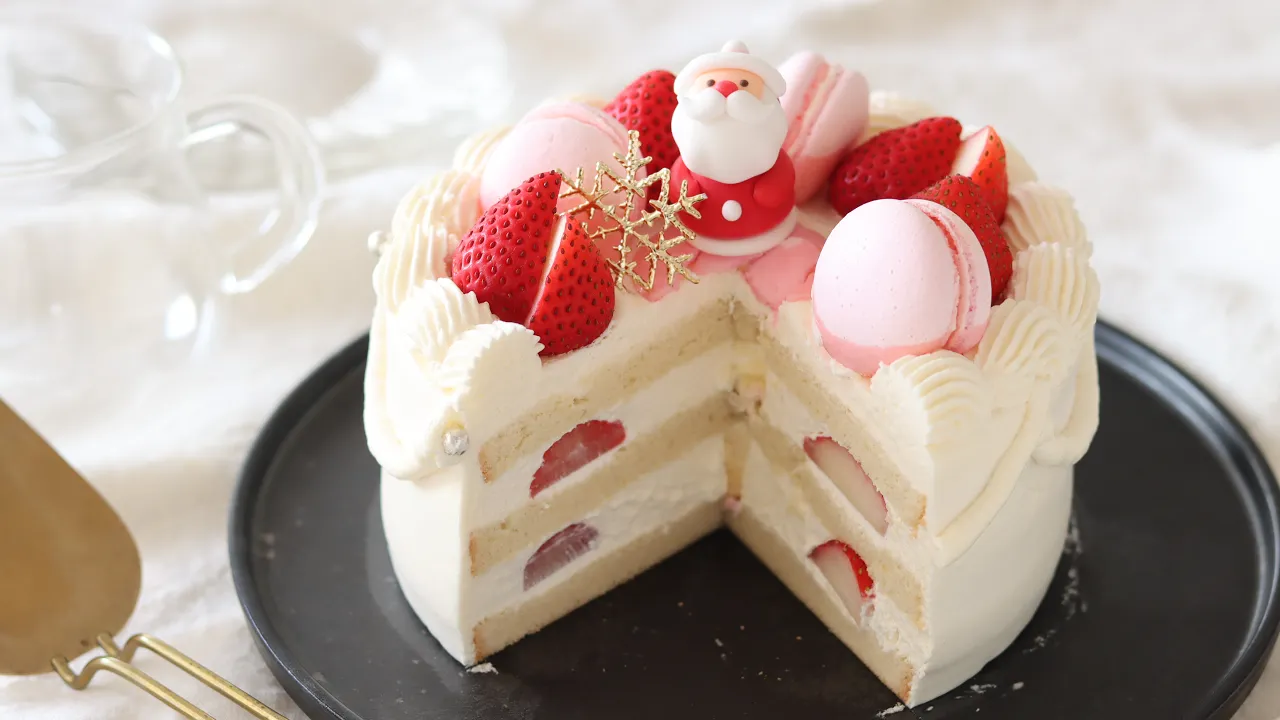 手作りクリスマスケーキ🎂いちごショートケーキの作り方｜HidaMari Cooking