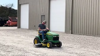 John Deere LT190 Automatic riding mower