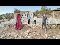 Download Lagu A story of a day full of hard work, from building the courtyard walls to cooking rice for a hearty