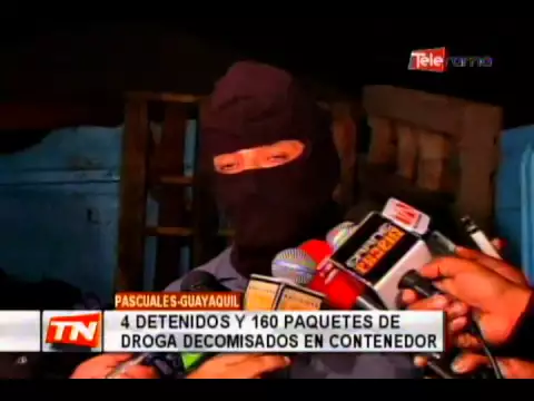 4 detenidos y 160 paquetes de droga decomisados en contenedor