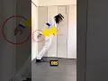 Download Lagu Als je dit zonder schoenen probeert, zul je er spijt van krijgen #shorts