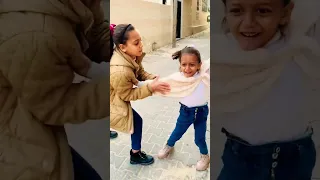 انتي اختي ونور عنيا 