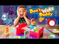 Download Lagu Dean plays Don't Wake Daddy!! Family fun games for Kids!