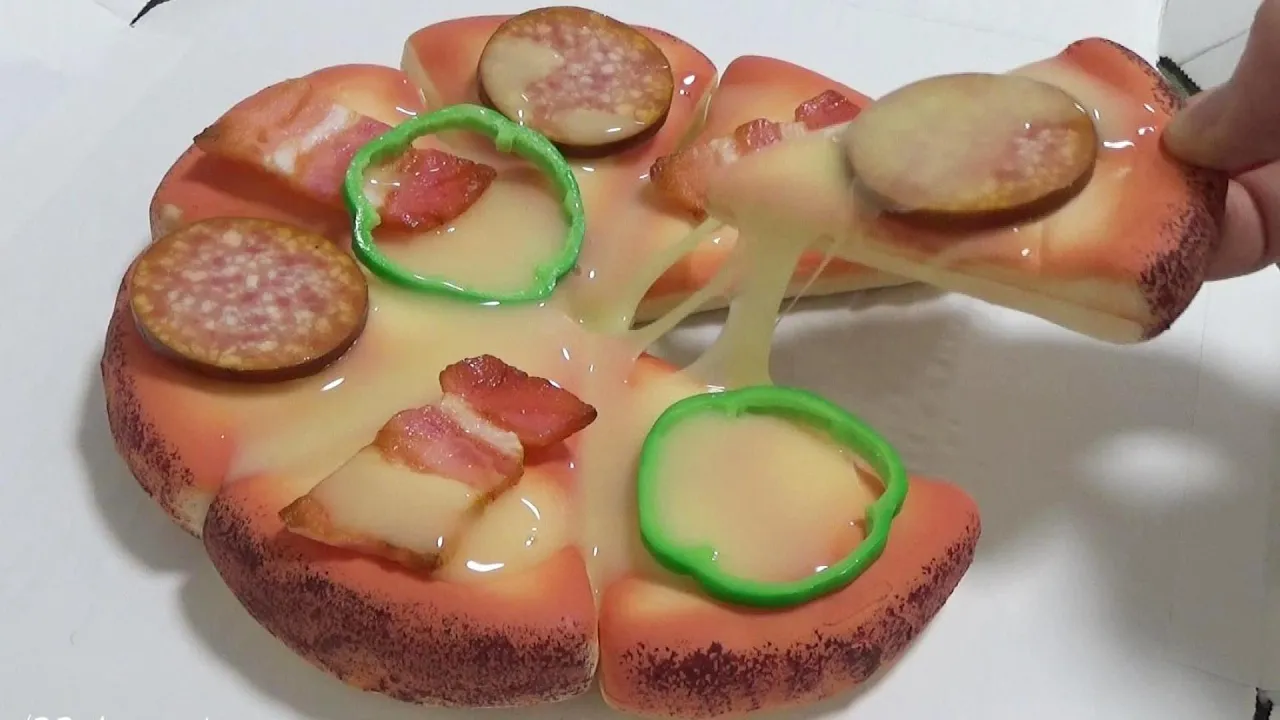 レプリカ食品 とろけるチーズピッツァ Replica Pizza