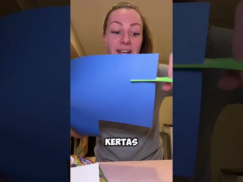 Gunting Ini Bisa Memotong Kertas, Tapi Ga Bisa Memotong Rambut ✂️