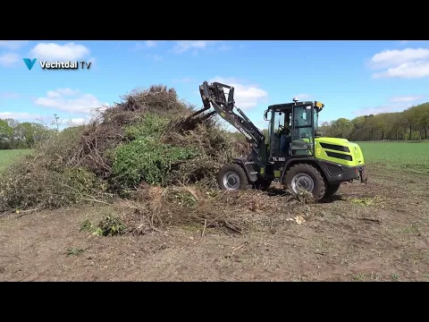 Opbouw paasvuur Oud Bergentheim