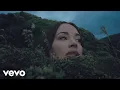 Download Lagu Kacey Musgraves - Deeper Well (Official Music Video)