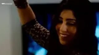 رقص مثير ل  آيتن عامر مع الليثي في أغنية فيلم علي بابا دندنها