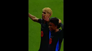 تصميم لامين يامال 