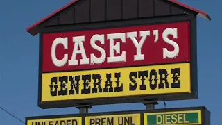 Casey s to offer curbside pizza pickup