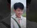 美女總裁遭小混混騷擾，殊不知路過乞丐竟是絕世高手，一拳打飛全場所有人，美女總裁一眼看出窮小伙真實身份，當場淪陷把乞丐带回家，帶百億身家倒追小伙，逼著小伙去領證。