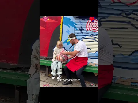 👦❤️ A Little Boy Gave His Seat to a Pregnant Woman. #ajuda #emocionante #respect #sad