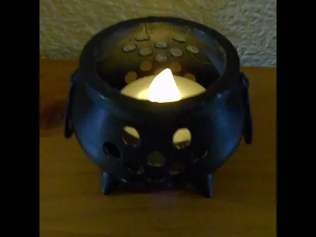 Mini Cauldron Tealight Holder / Print in place / 3mf included video thumbnail