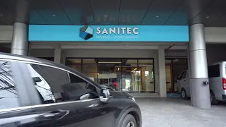 maja salvador shopping at sanitec