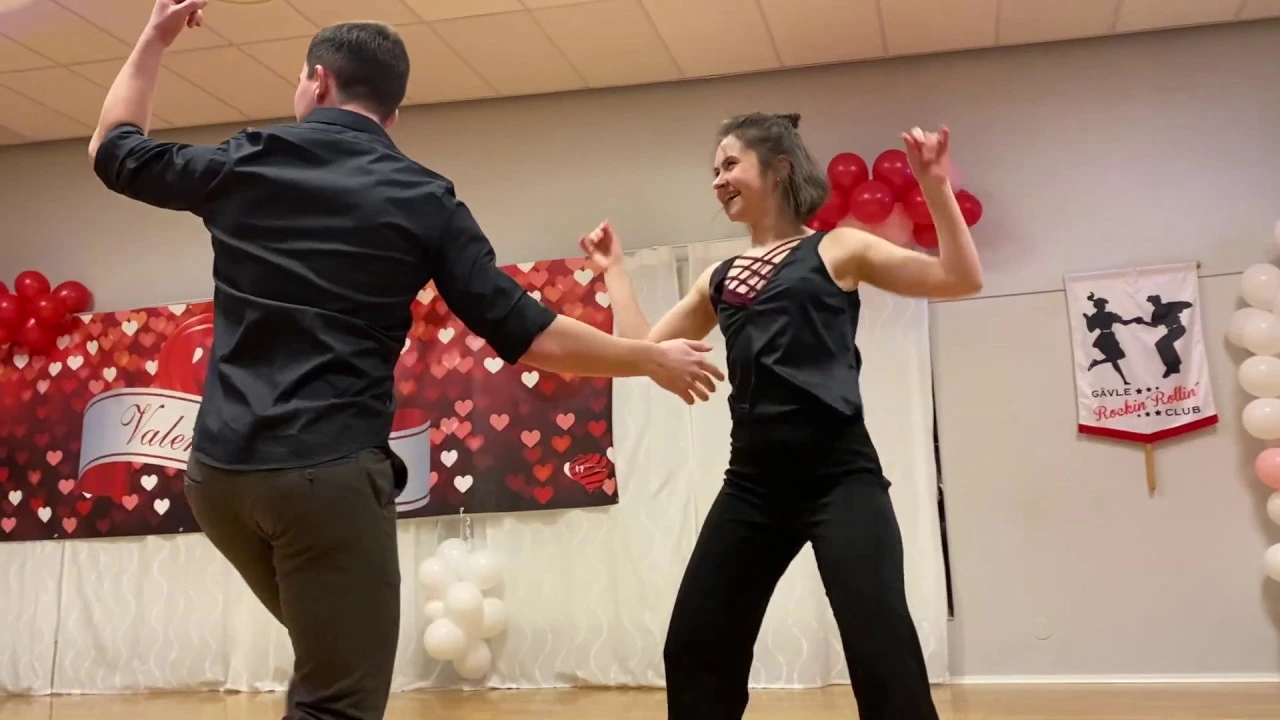 Improv West Coast Swing Semion Ovsiannikov & Maria Elizarova - Valentine Swing 2020 Teachers Show