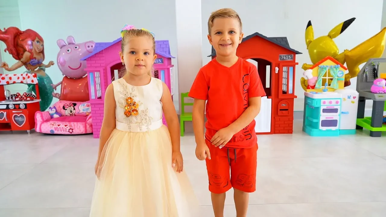 Child Entering A Jewelry Shop To Buy A Gift For His Mother What Happend Next  Will Make You Cry !