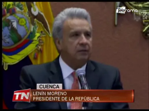 Presidente defiende incremento de su seguridad en sesión solemne