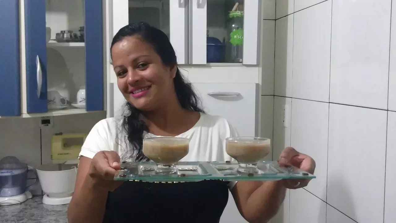 RECEITA DE COCADA CREMOSA COM CANELA