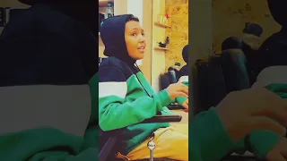البيضة سبابي وسباب العذاب ملقيتش طبيب يداوي والجرح صعاب  احساس روعة  دندنها