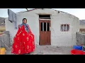 Download Lagu Maryam dan Pakaian Baru: Dari Kamar Mandi ke Atap Pondok