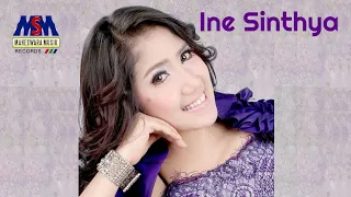 Download INE SINTHYA - (REMIX) KACANG LUPA KULITNYA [OFFICIAL MUSIC VIDEO] LYRICS MP3