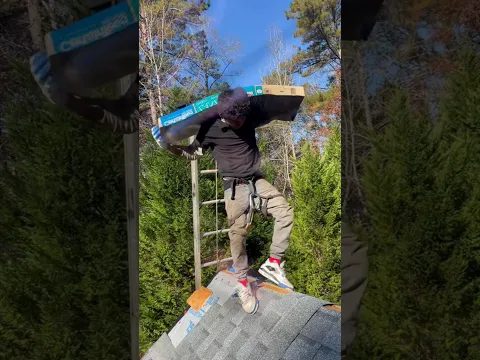 Rooferos Chingones Badass Roofers #roofing #construction