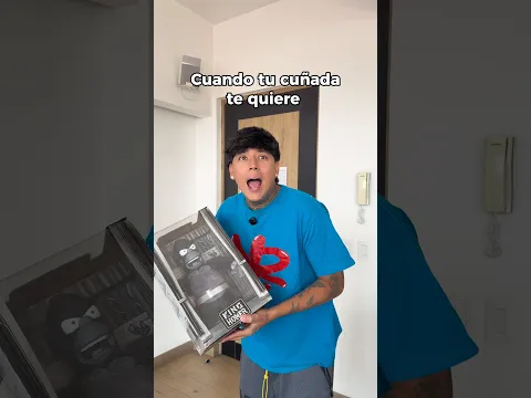 Cuando le regalas algo a tu cuñada