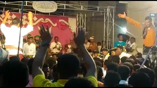 الفنان عمر الهدار سيئون 