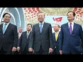 Download Lagu Vì sao cha con ông Dũng phải vừa chạy vừa xếp hàng, vừa nhai? Bở hơi tai!