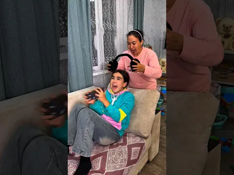 When a child is on the phone🥲💔