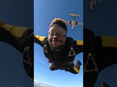 The First Time Skydiving 😂💔