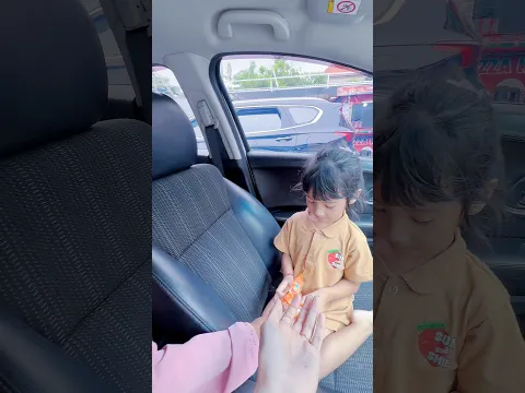 MINTA PERMENNYA!! #tranding #viralvideo