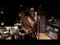 Download Lagu Lenny Kravitz - How Long Have You Been Blind (Harry Belafonte Tribute)