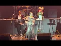 Download Lagu Vina Panduwinata - Aku Makin Cinta (Live in Concert)