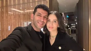 ممثل تركي   مراد يلدريم يحكي قصة  لقائه       مع زوجته مغربية   إيمان الباني     دندنها
