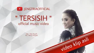 Download TERSISIH OFFICIAL MUSIC VIDEO - TRIA AULIA MP3