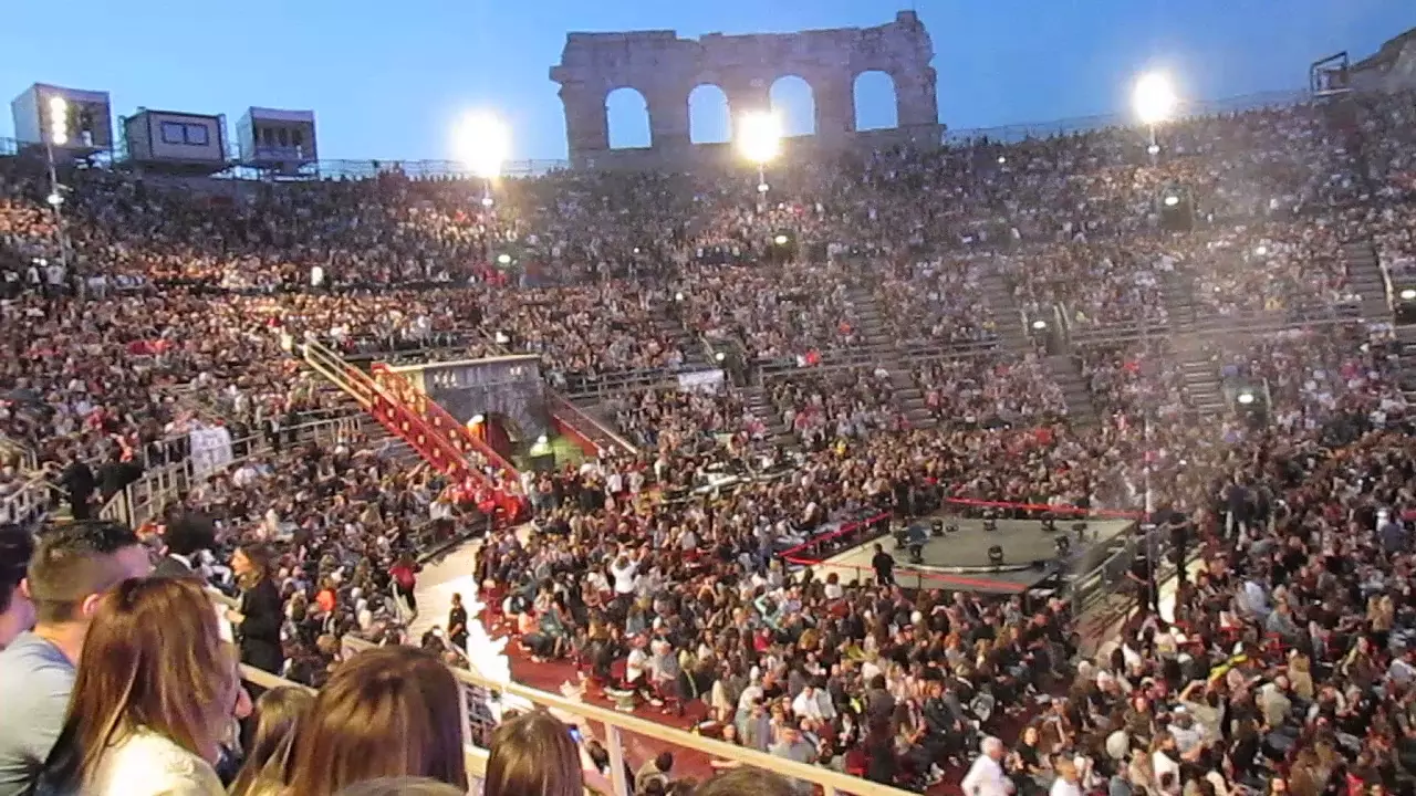 Marco Mengoni Live 2016 OLA - Arena di Verona 21/05/2016