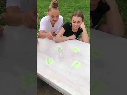 она поцеловала это