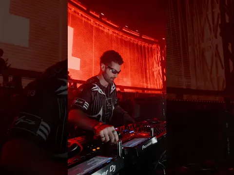 RAVE THE WORLD - NEW YORK ❤️‍🔥❤️‍🔥
