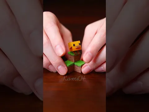 The reason you NEVER give sugar to Papercraft Chickens. 🐥🍬✂️ 【Minecraft】 #shorts