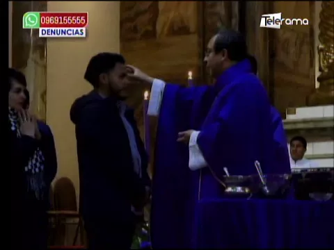 Fieles católicos celebran miércoles de ceniza