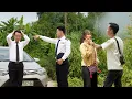 Download Lagu CEO Long and Anna: Anna Runs away From Strangers. What did She Accidentally Find out?