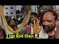 Download Lagu Laddu Yadav Offered 3 kgs Gold Chain 🥇for Bahubali Bull | Chappal Bazar Laddu Yadav Sadar 2024