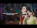 PANTUN JANDA - OCHI ALVIRA Ft SYAHIBA SAUFA ( LIRIK )