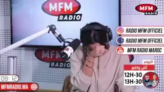 مستمع ام اف ام يطلب يد الصحفية الهام زيدوحية 