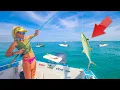Fishing the BEST Spot in Florida - Crowded with Boats