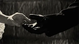 عمرو دياب كان كل حاجة بطئ                                     دندنها