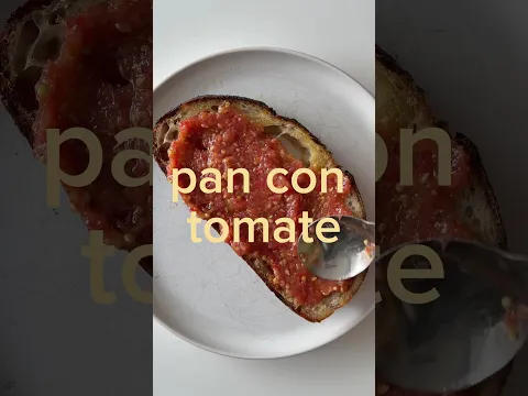 Pan con Tomate