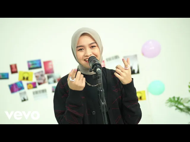 Download MP3 Salma Salsabil - Bunga Hati (Official Live Session)